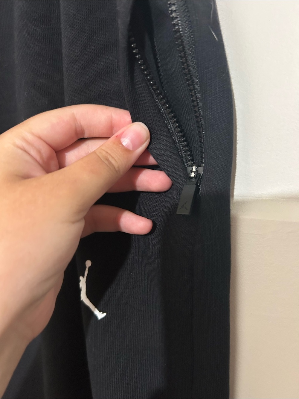 Jordan sweatpants - Picture 3 of 5